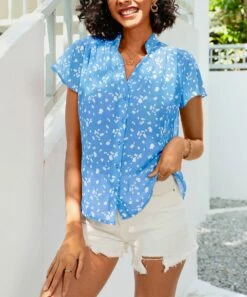 Top 10 👏 CELLABIE Blue & White Abstract Mandarin-Collar Button-Up Top - 👩 Women 🥰