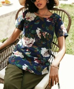 Promo 💯 CELLABIE Navy & Pink Floral Tunic - 👩 Women For Other 🤩